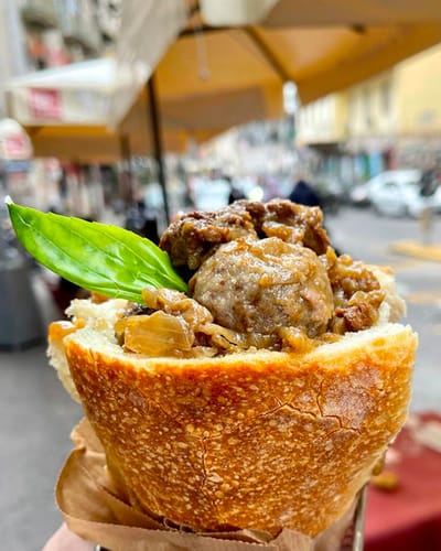 Sweet Sleep Napoli Location Tips Ristoranti 04